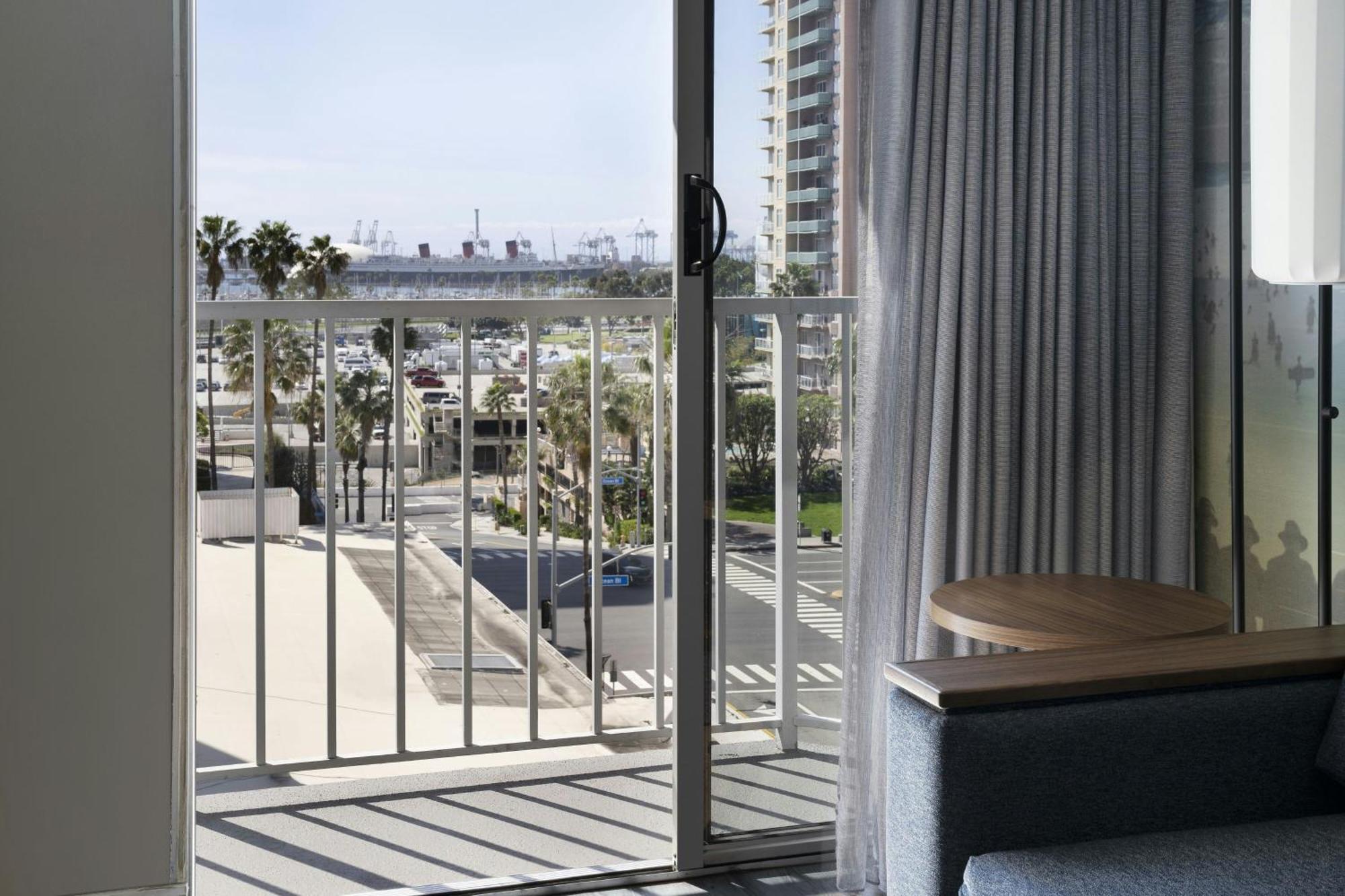 Courtyard By Marriott Long Beach Downtown Kültér fotó