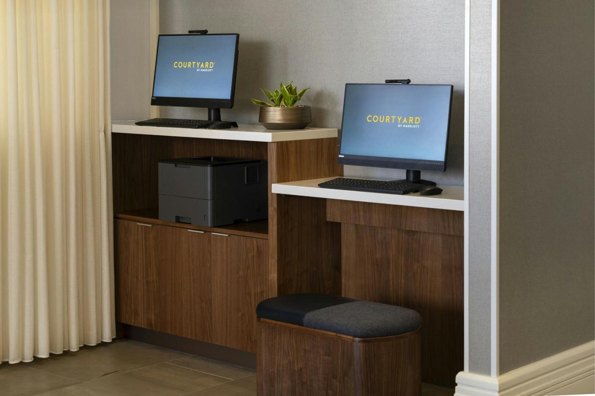 Courtyard By Marriott Long Beach Downtown Kültér fotó