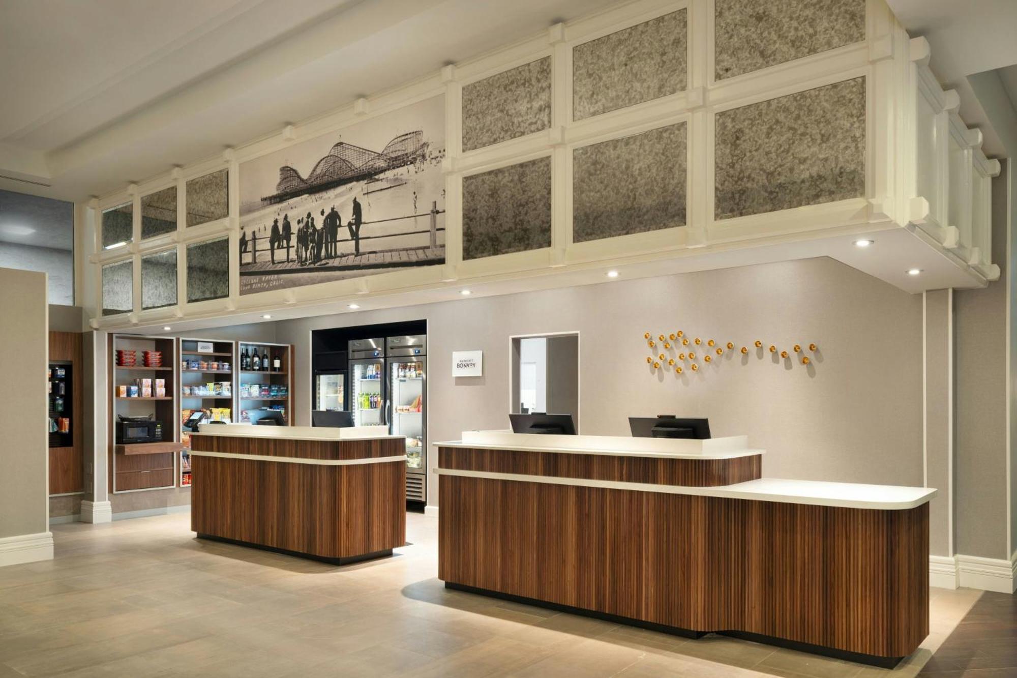 Courtyard By Marriott Long Beach Downtown Kültér fotó